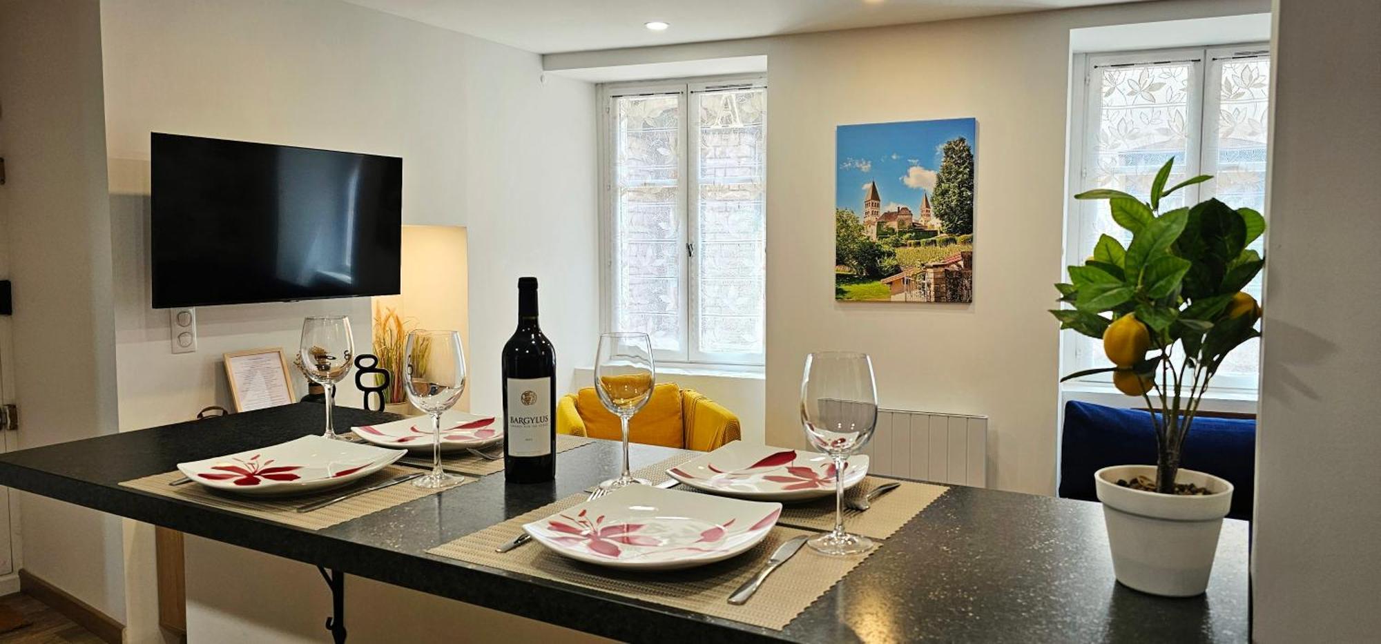 Rez De Chaussee Appartement A Tournus - Yellow Bagian luar foto